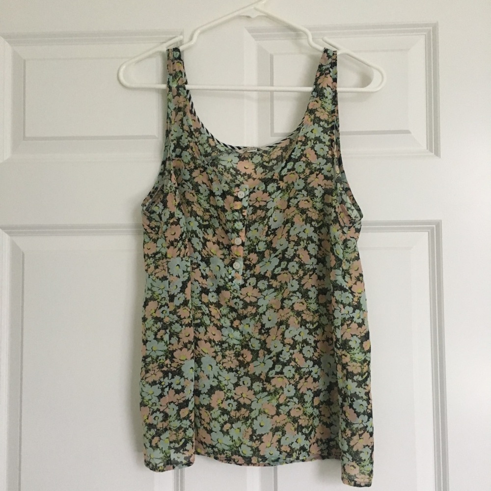 Floral tank top